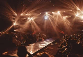 defile defile